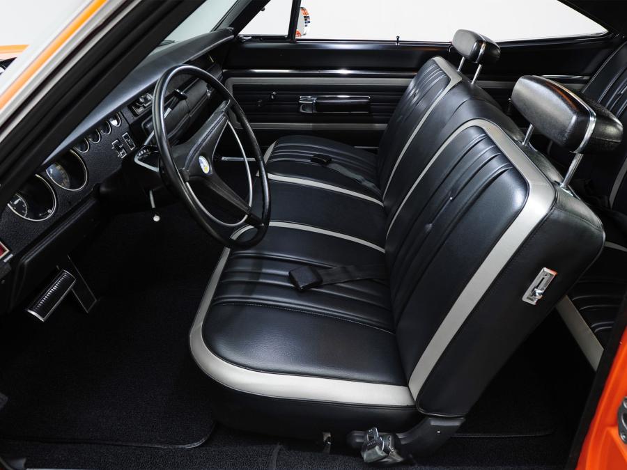  Plymouth Road Runner 440+6 Hardtop Coupe 1970 года  (фото 4 из 10)